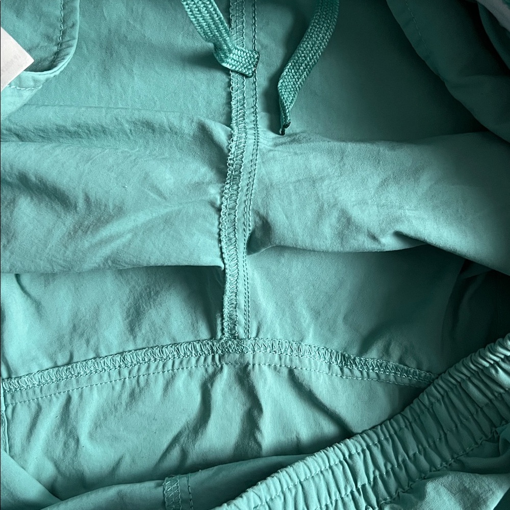 Patagonia Barely Baggies Shorts Blue/Green Elastic Waist 4.5” Inseam - Picture 6 of 9